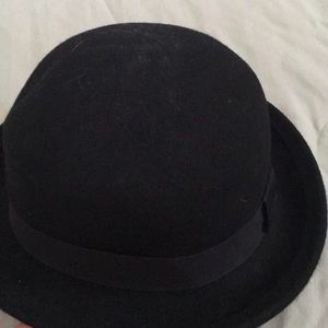 Black hat by h&m